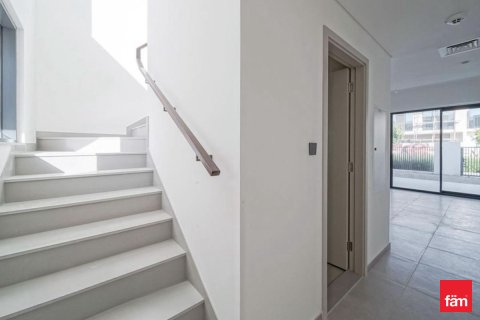 3 bedrooms Townhouse in Dubai, UAE No. 216031 5