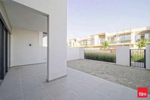 3 bedrooms Townhouse in Dubai, UAE No. 216031 19