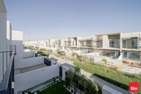 3 bedrooms Townhouse in Dubai, UAE No. 216031 15
