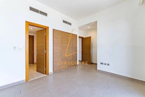 5 bedrooms Villa in Sidra Villas, UAE No. 222287 9