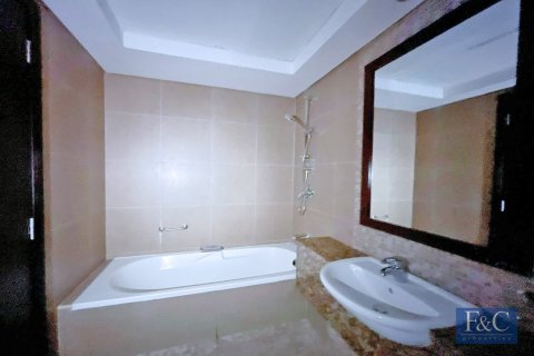 1 bedroom Apartment in DIFC, UAE No. 153379 11