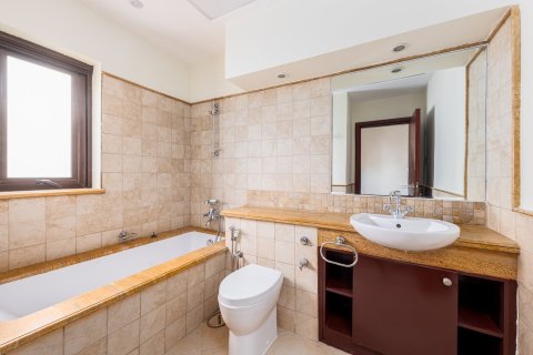 Villa de 5 dormitorios en The Villa, UAE No. 202397 25