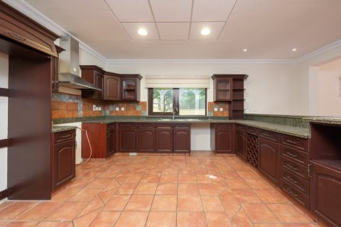 Villa de 5 dormitorios en The Villa, UAE No. 202397 7