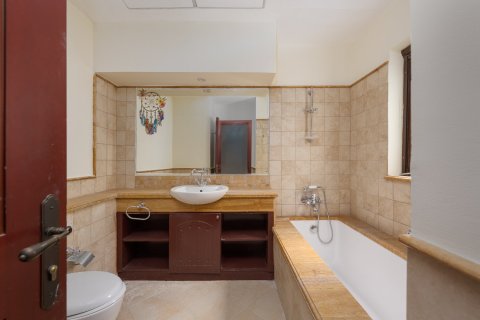 Villa de 5 dormitorios en The Villa, UAE No. 202397 14