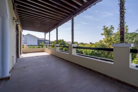 Villa de 5 dormitorios en The Villa, UAE No. 202397 16
