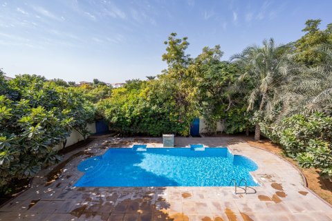 Villa de 5 dormitorios en The Villa, UAE No. 202397 9
