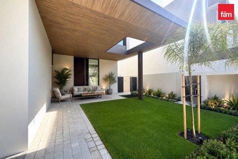 Villa de 4 dormitorios en Dubai, UAE No. 119705 23