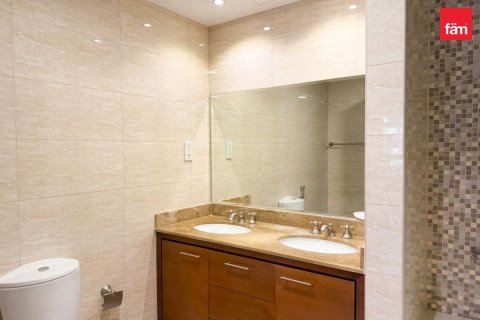 Appartement de 2 chambres à Dubai, UAE No. 221973 15