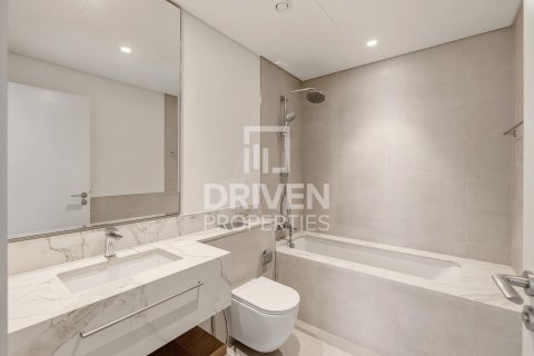 3 bedrooms Apartment in EMAAR Beachfront, UAE No. 212481 13
