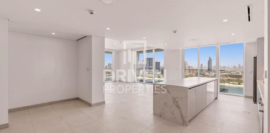 3 bedrooms Apartment in EMAAR Beachfront, UAE No. 212481
