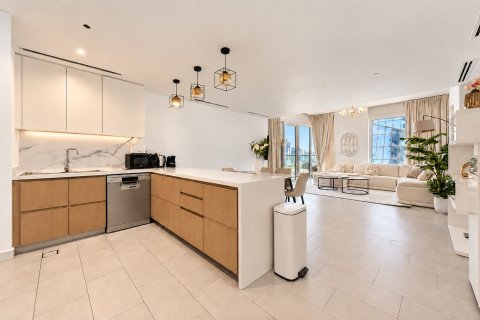 Apartment de 2 dormitorios en La Vie, UAE No. 223478 6