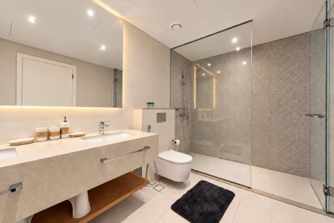 Apartment de 2 dormitorios en La Vie, UAE No. 223478 12