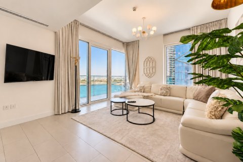 Apartment de 2 dormitorios en La Vie, UAE No. 223478