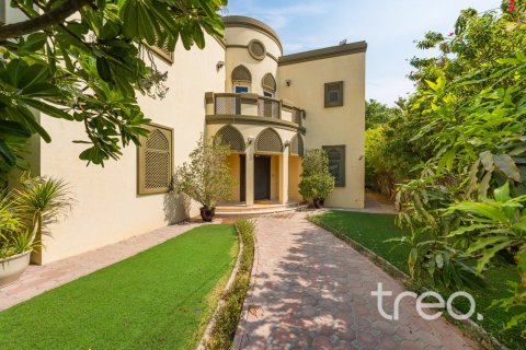 5 bedrooms Villa in Regional, UAE No. 224974 6