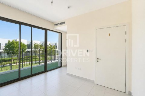 3 غرف نوم فيلا في EMAAR South, الإمارات العربية المتحدة رقم 215189 18