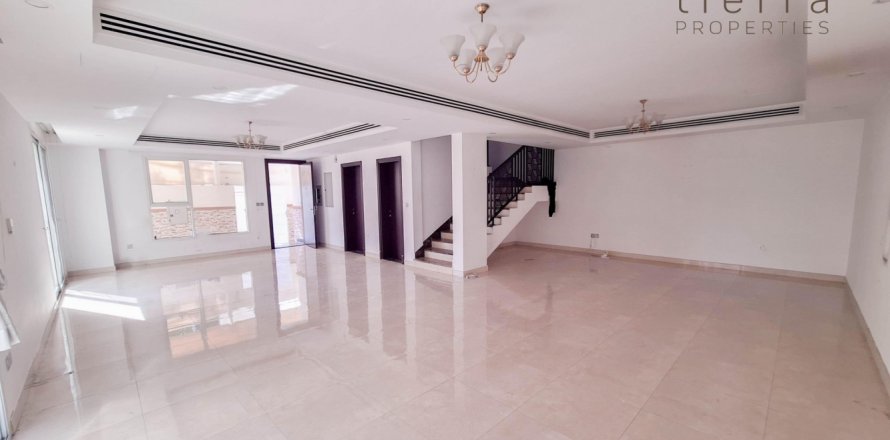 3 bedrooms Villa in Al Twar, UAE No. 19664
