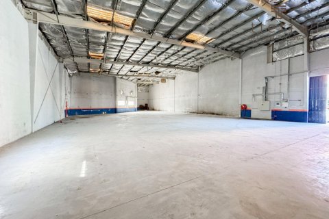 743.2مربع، مستودع في Al Qusais Industrial Area, الإمارات العربية المتحدة رقم 48803 3