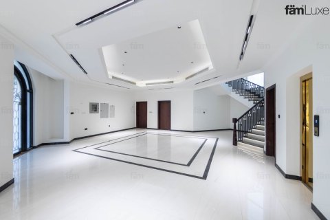 Villa de 6 dormitorios en Dubai, UAE No. 223669 3