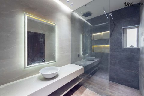 Villa de 6 dormitorios en Dubai, UAE No. 223669 25