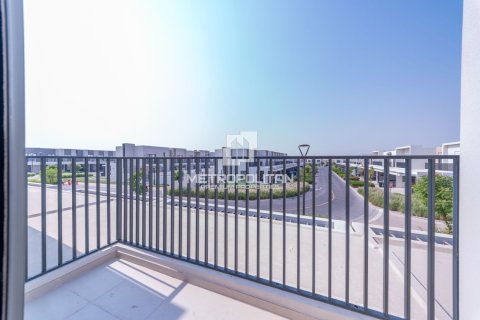 3 bedrooms Villa in EMAAR South, UAE No. 129239 12
