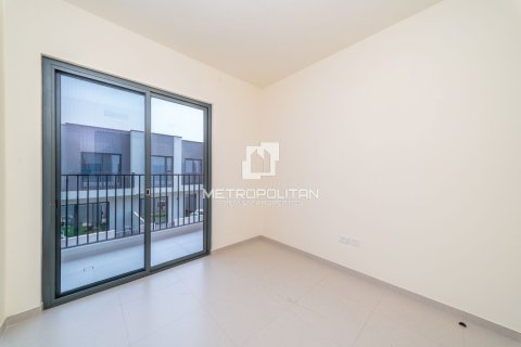 3 bedrooms Villa in EMAAR South, UAE No. 129239 22