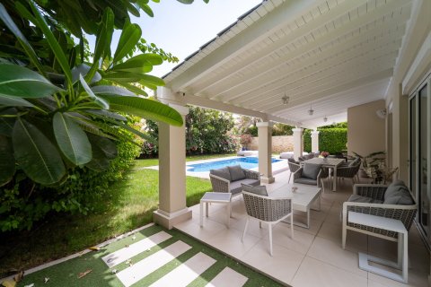 Villa de 4 dormitorios en Discovery Gardens, UAE No. 203514 12