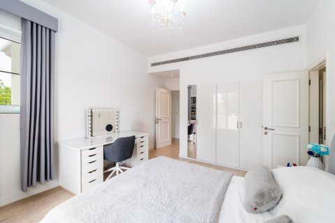 Villa de 4 dormitorios en Discovery Gardens, UAE No. 203514 17