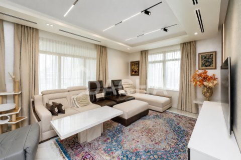 Apartment de 3 dormitorios en Shoreline Apartments, UAE No. 207824 6