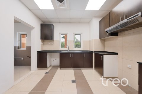 Villa de 5 chambres à The Villa, UAE No. 220808 7