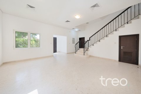 Villa de 5 chambres à The Villa, UAE No. 220808 5