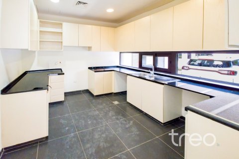 3 bedrooms Townhouse in Richmond, UAE No. 220855 4