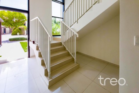 3 bedrooms Townhouse in Richmond, UAE No. 220855 5