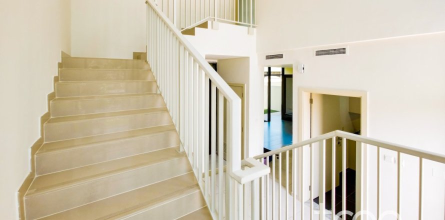 3 bedrooms Townhouse in Richmond, UAE No. 220855