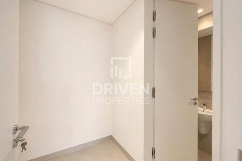 Apartment de 2 dormitorios en Jumeirah, UAE No. 214813 14