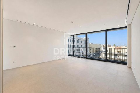 Apartment de 2 dormitorios en Jumeirah, UAE No. 214813 2