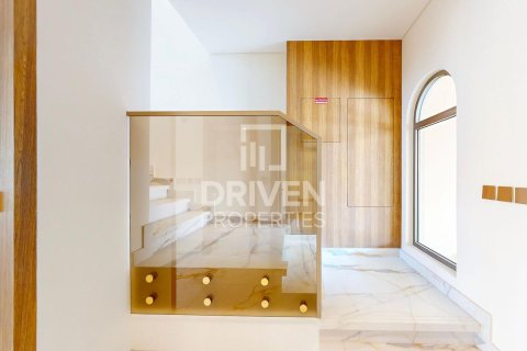 Villa de 3 dormitorios en Jumeirah Golf Estates, UAE No. 221526 12