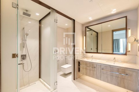 Appartement de 2 chambres à Address Harbour Point, UAE No. 201236 15