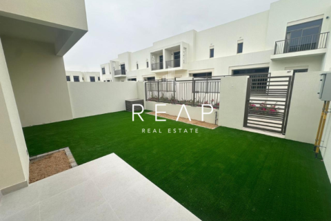3 غرف نوم تاون هاوس في Town Square, الإمارات العربية المتحدة رقم 28994 24