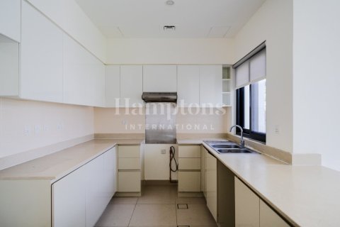 Villa de 4 chambres à Maple 2, UAE No. 220078 20