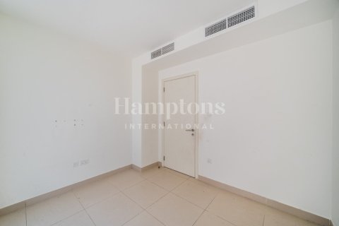 Villa de 4 chambres à Maple 2, UAE No. 220078 12