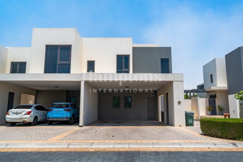 Villa de 4 chambres à Maple 2, UAE No. 220078 9