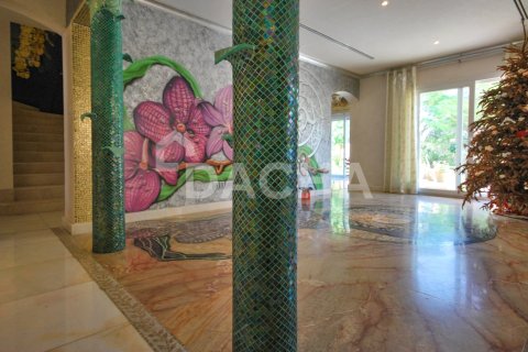 5 bedrooms Villa in Meadows, UAE No. 163493 19