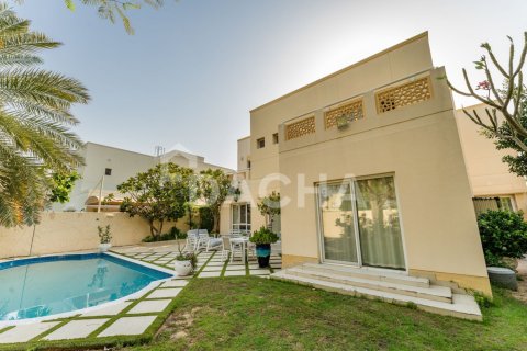 5 bedrooms Villa in Meadows, UAE No. 163493 9