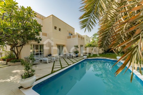 5 bedrooms Villa in Meadows, UAE No. 163493 28