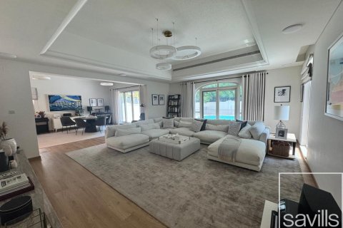 5 bedrooms Villa in Victory Heights, UAE No. 211109 6
