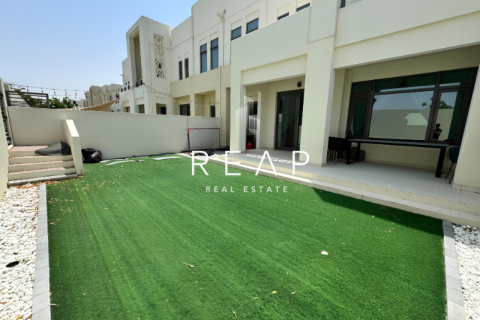 4 bedrooms Villa in Mira Oasis, UAE No. 28875