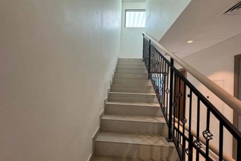Townhouse de 5 dormitorios en Damac Lagoons, UAE No. 143930 9