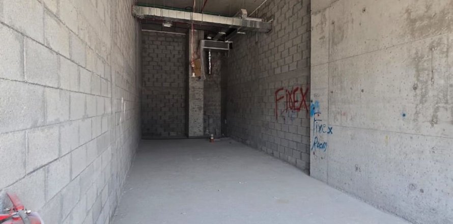 Shop de 52m² en Majan, UAE No. 207988
