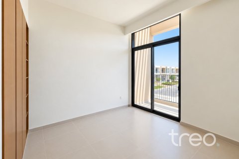 Villa de 3 chambres à EMAAR South, UAE No. 222793 12