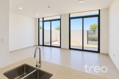 Villa de 3 chambres à EMAAR South, UAE No. 222793 10